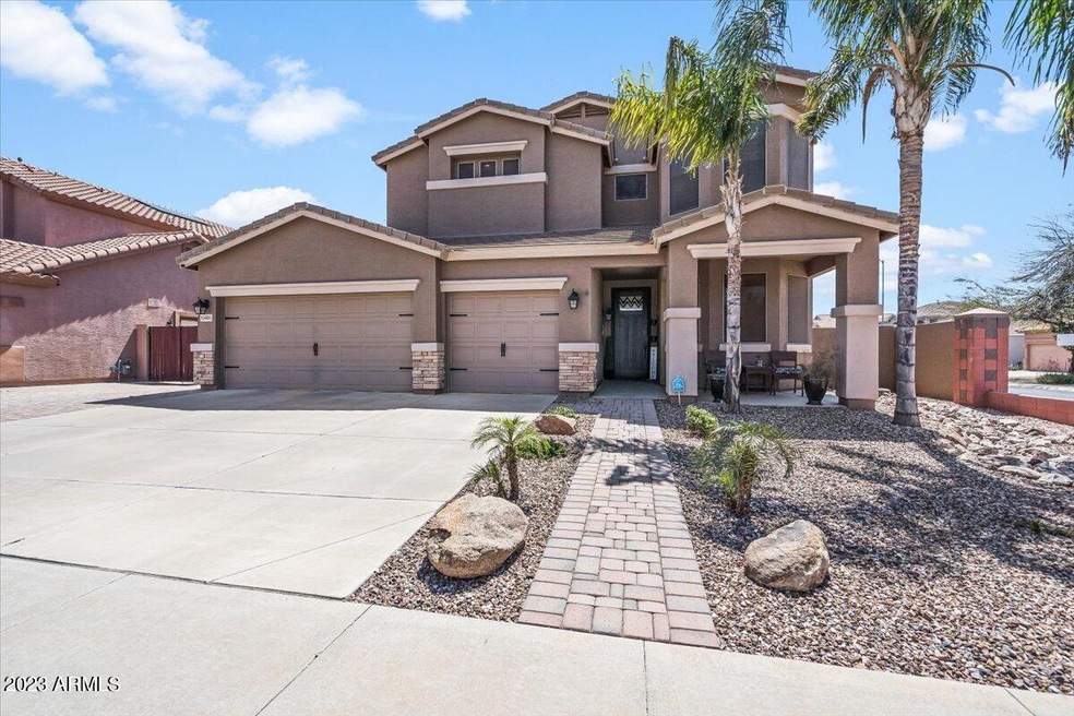 01-Front of home