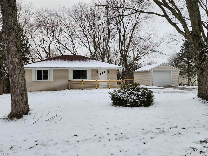 6712 Grove Rd, New Franklin, OH 44216 - photo 1