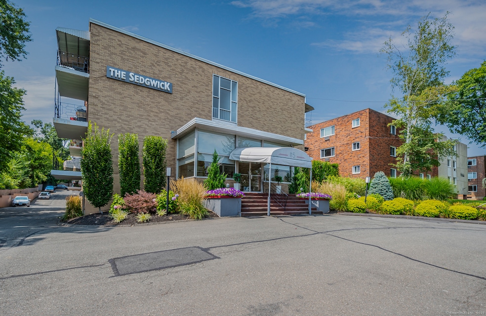 For Rent $2,200/month