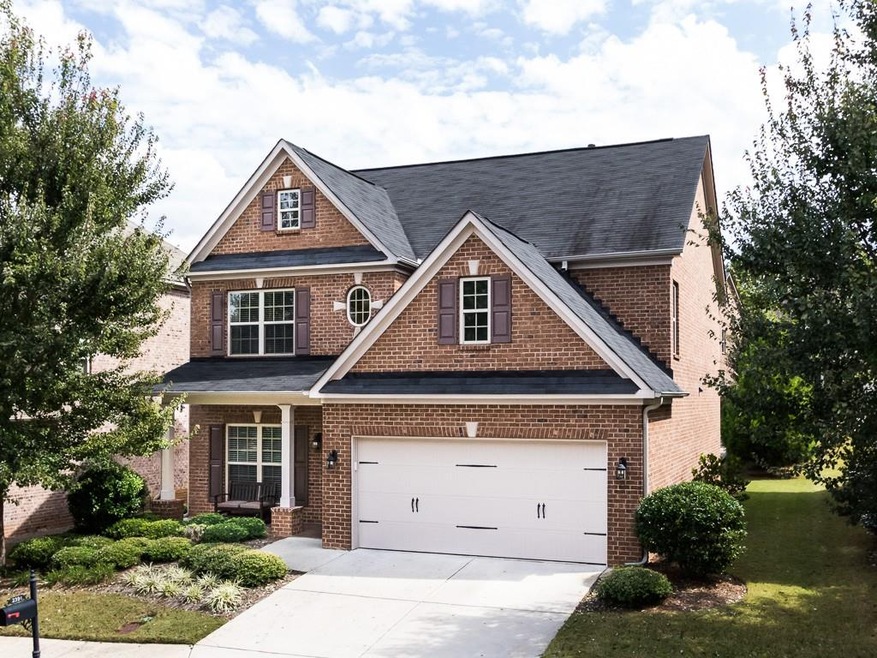 Beautiful Traditional located in prestigious gated