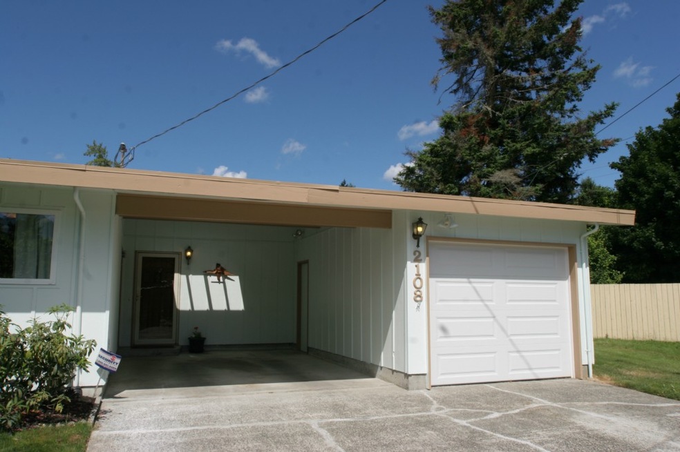 2108 Myrtle Place SE, Olympia, WA 98501 - photo 1