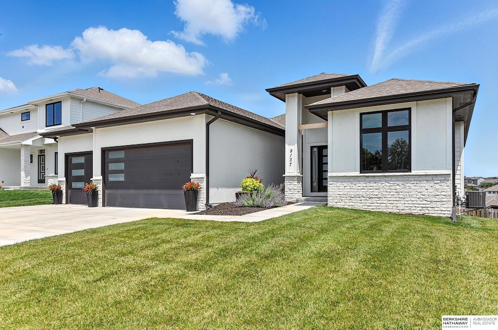 8137 S 197th Ave, Gretna, NE 68028 - photo 1