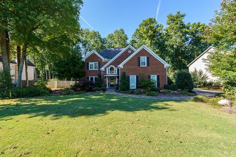 Gorgeous flat yard with professional landscaping