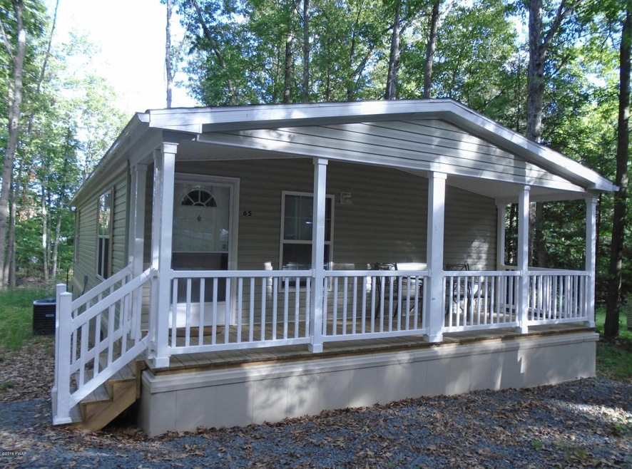 12 2nd St, Hawley, PA 18428 - photo 1