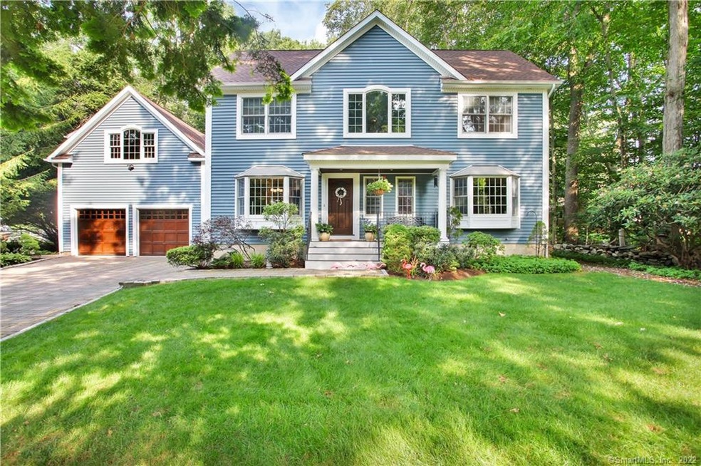 64 Tally Ho Ln, Stamford, CT 06905 - photo 1