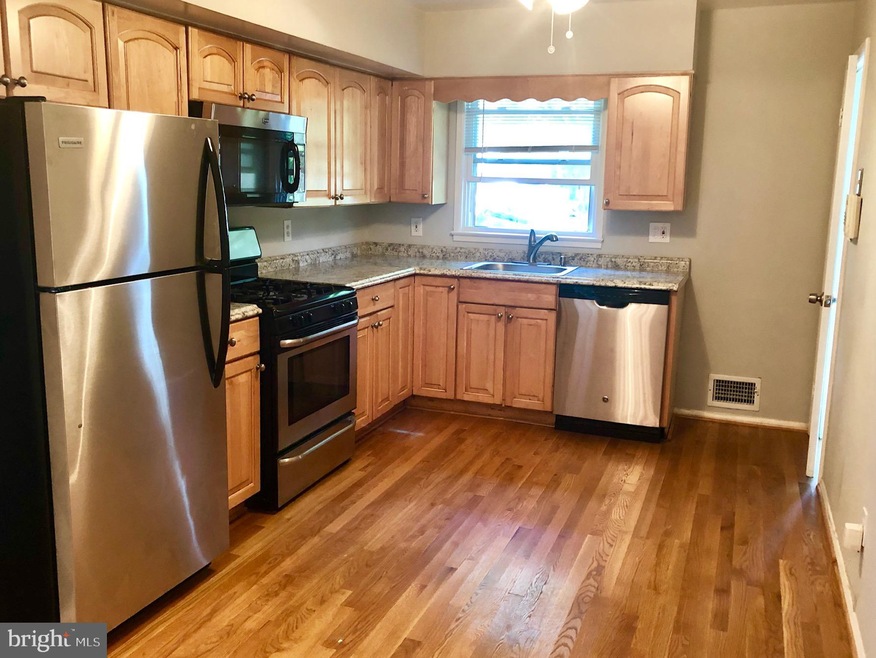 13212 Turkey Branch Pkwy, Rockville, MD 20853 - photo 1