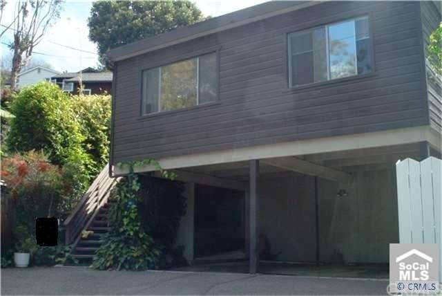 Carport and extra (tandem) parking