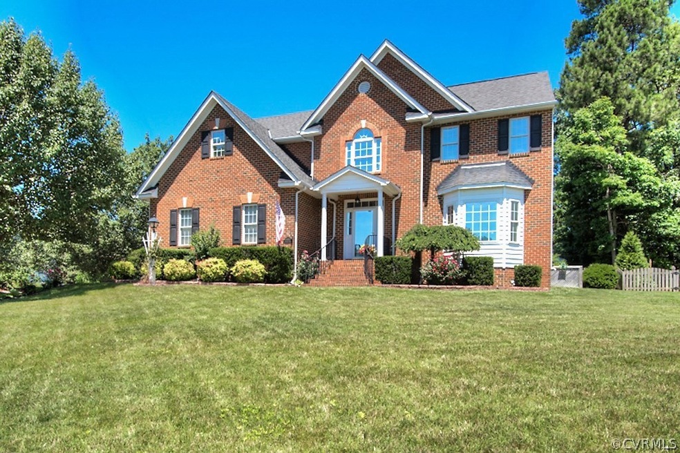 Welcome to 12012 Sumner Court in Wyndham Forest. B