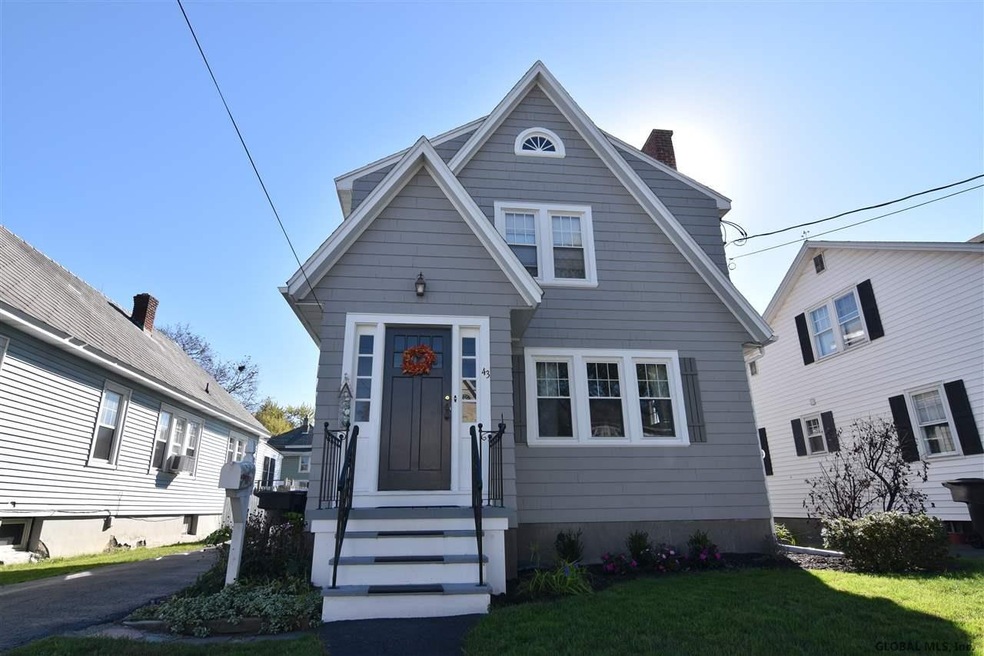 43 Meadowlawn Ave, Troy, NY 12180 - photo 1