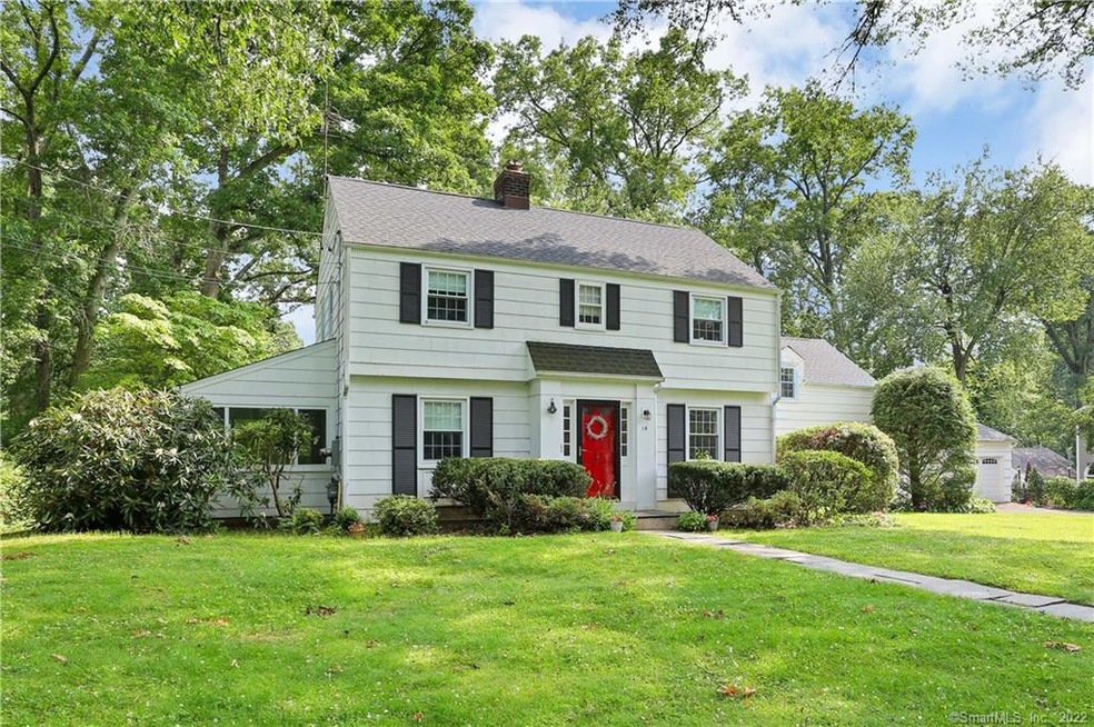 14 Crestwood Dr, Stamford, CT 06905 - photo 1