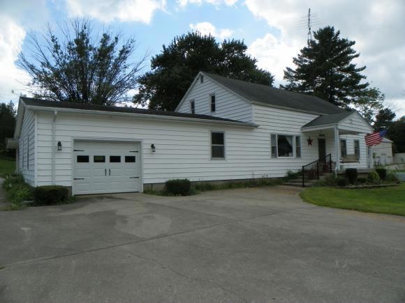 22202 Hamburg Rd, Batesville, IN 47006 - photo 1