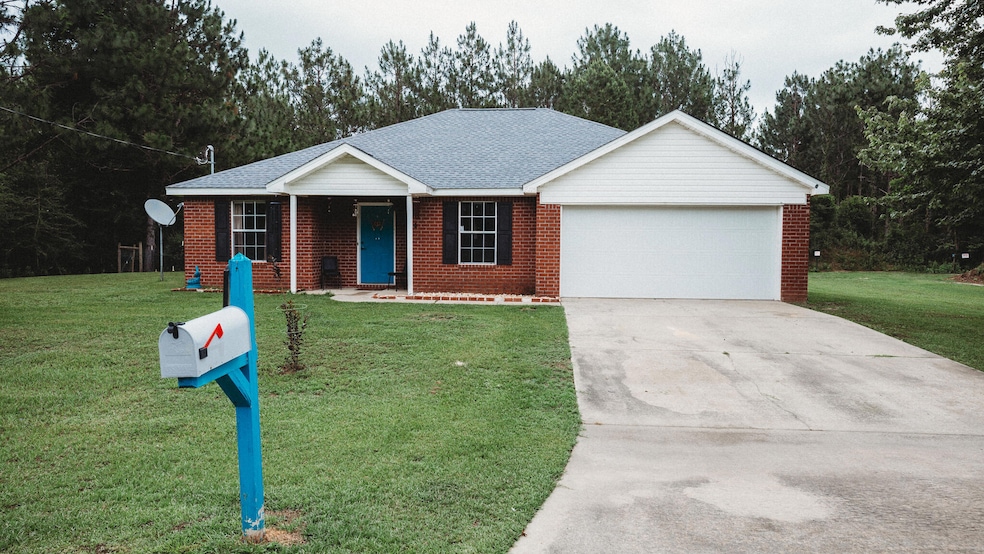 8175 Shooter Ln, Laurel Hill, FL 32567 - photo 1