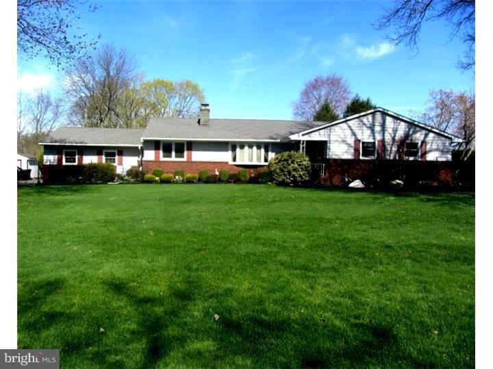 99 Jamestown Rd, Belle Mead, NJ 08502 - photo 1