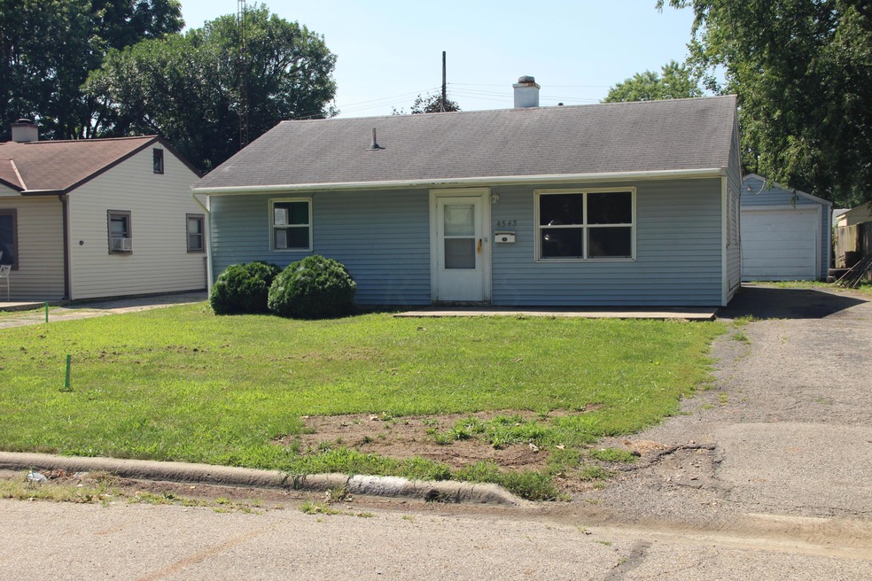 4543 Saint Anthony Ln, Columbus, OH 43213 - photo 1