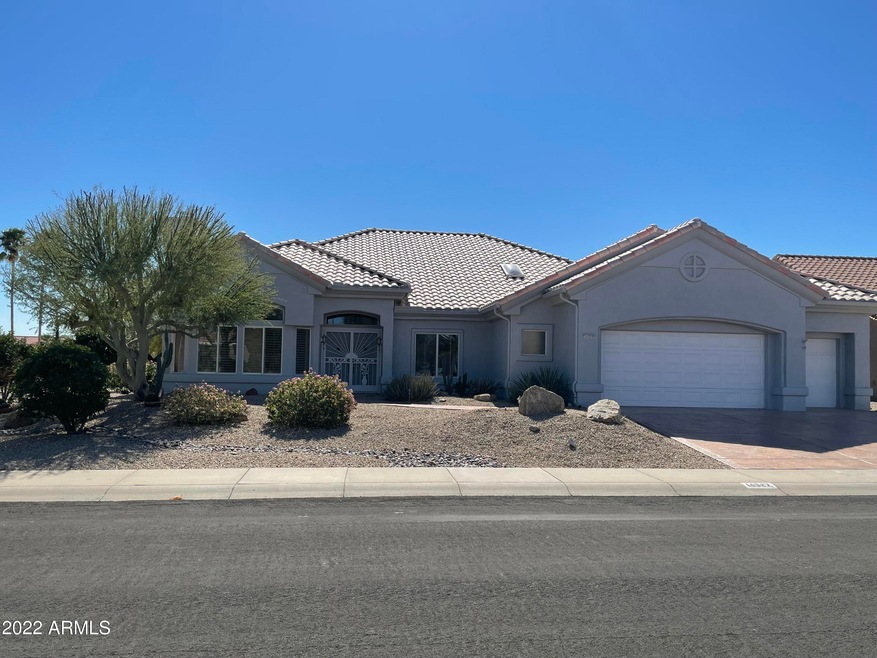 Via Montoya - Front Elevation