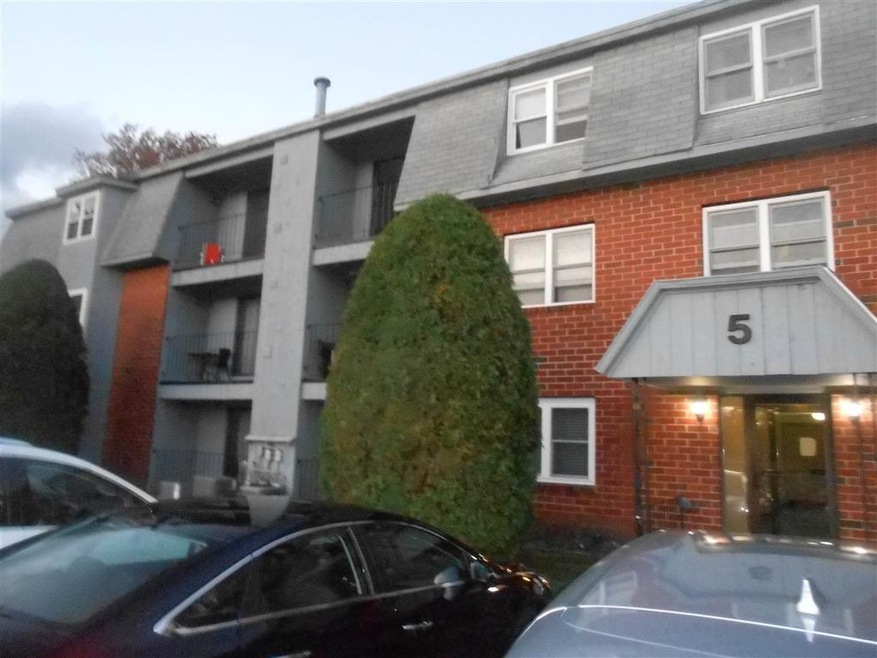 5 Blackstone Dr unit U18, Nashua, NH 03063 - photo 1