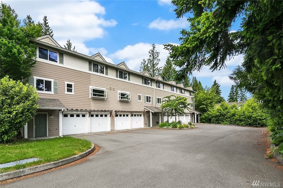 930 N 198th St, Shoreline, WA 98133 - photo 1