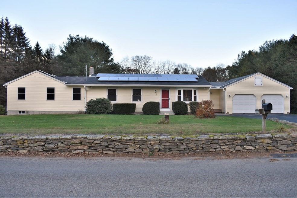 5 Number 10 Schoolhouse Rd, Charlton, MA 01507 - photo 1