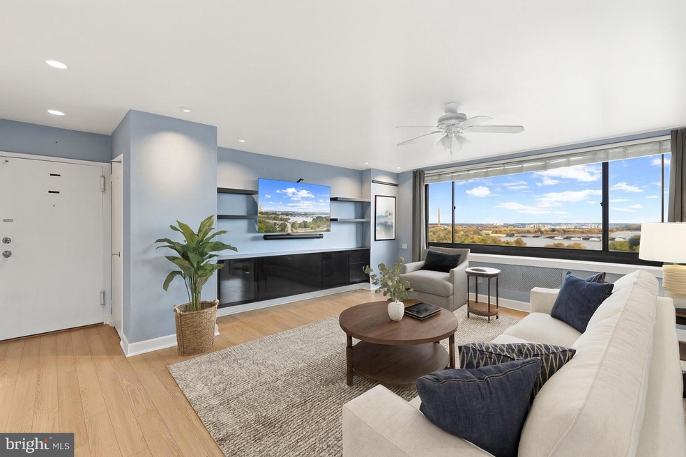 1021 Arlington Blvd N unit 1131, Arlington, VA 22209 - photo 1