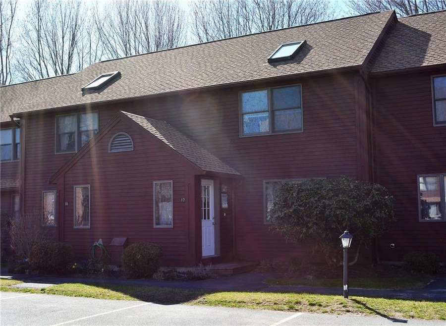 116 Portland Ave unit 17, Old Orchard Beach, ME 04064 - photo 1
