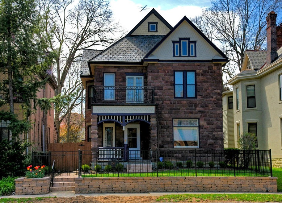 1309 Neil Avenue