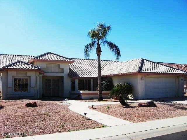 'CROMWELL' ON THE 'GOLF COURSE'