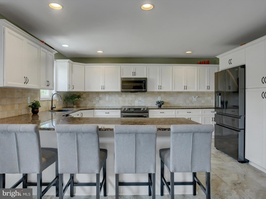 1299 Divinity Dr, Greencastle, PA 17225 - photo 1