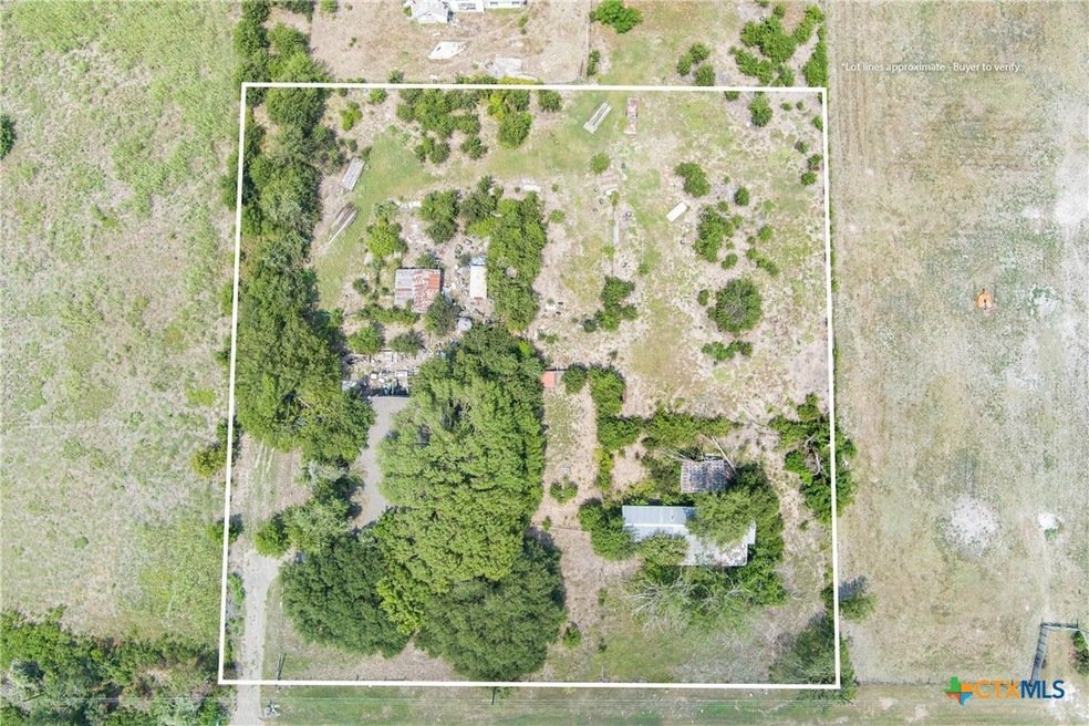 1310 E Young Ave, Temple, TX 76501 - photo 1