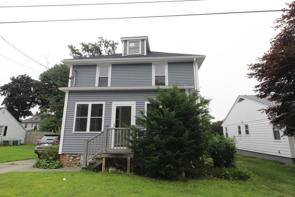 48 Gaywood St, North Dartmouth, MA 02747 - photo 1