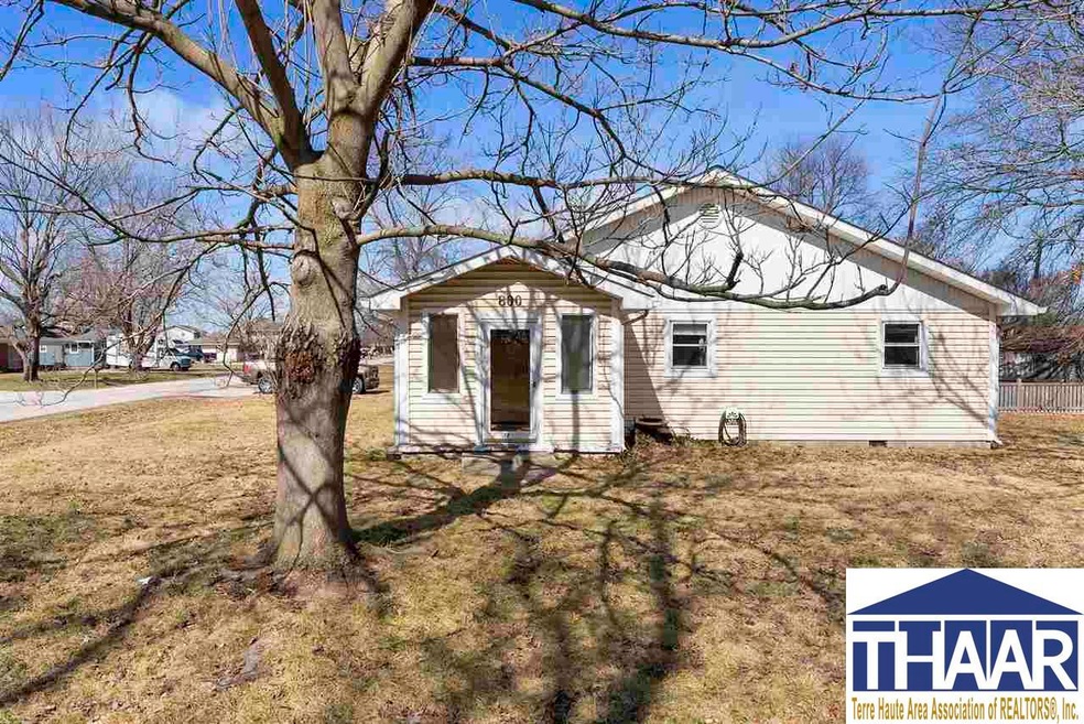 800 E Mccampbell Dr, Terre Haute, IN 47802 - photo 1