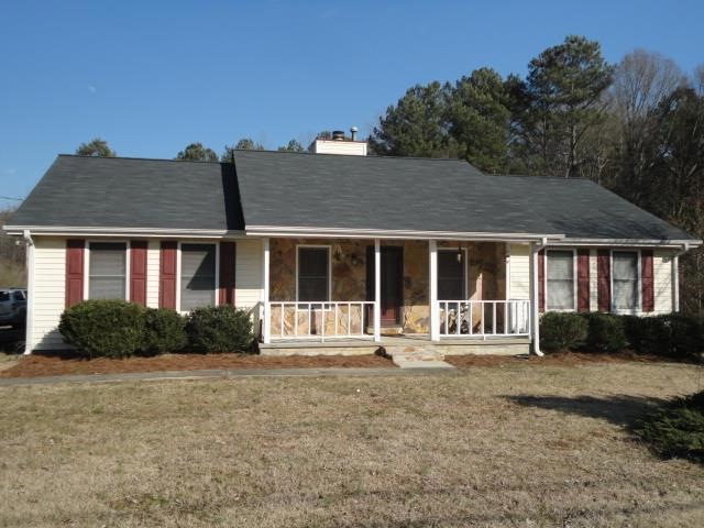 147 Russell Ln, Carrollton, GA 30116 - photo 1