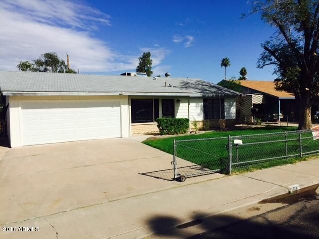 1514 W Vine Ave