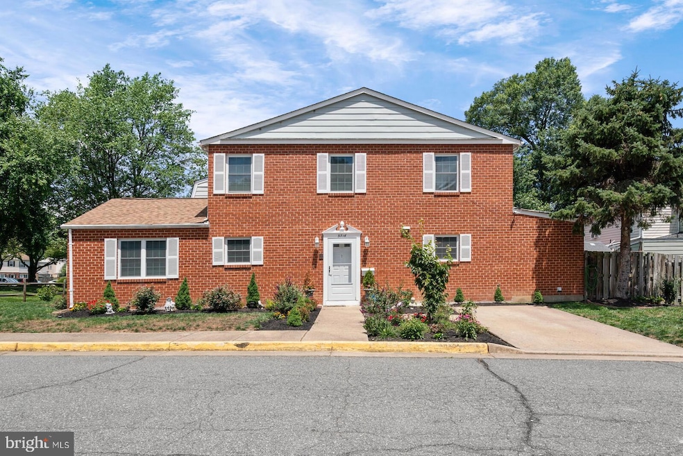 3716 Tavern Way, Triangle, VA 22172 - photo 1