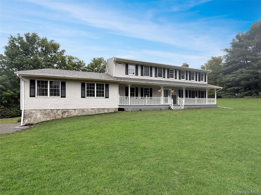 For Sale $739,900 • Co-Listing Agent