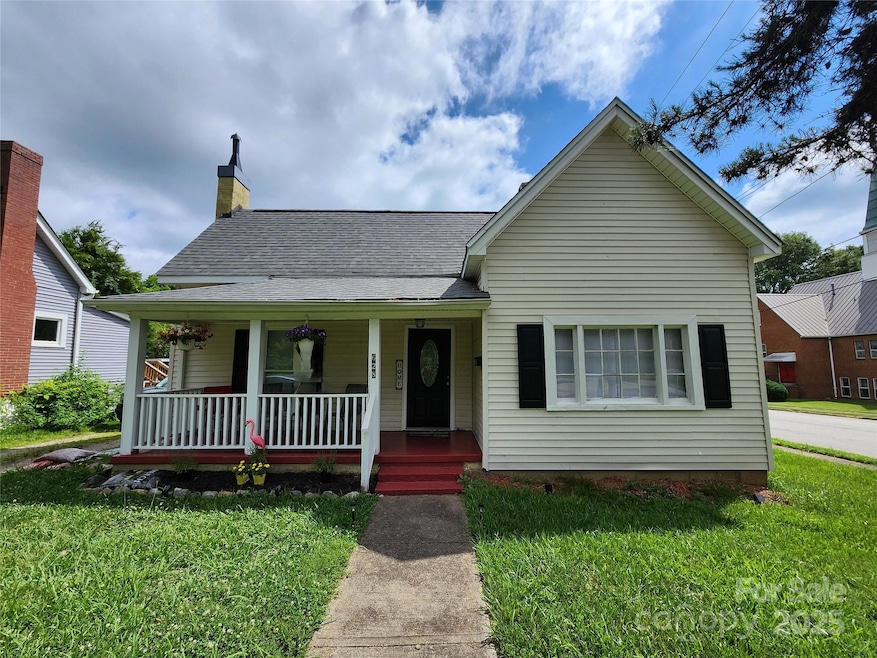 For Sale $199,900 • Co-Listing Agent