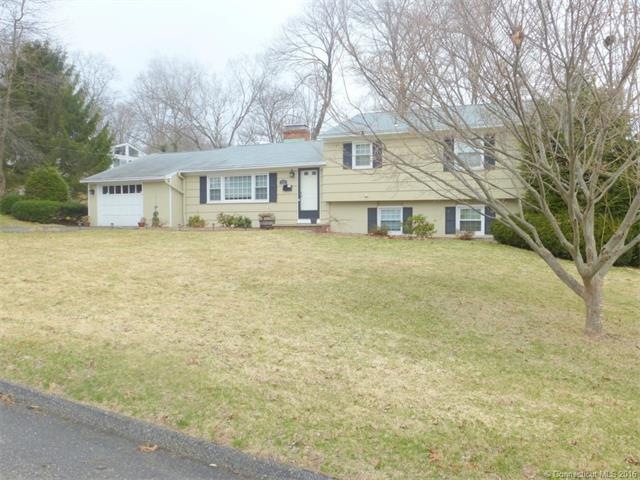 142 Deepwood Rd, Naugatuck, CT 06770 - photo 1