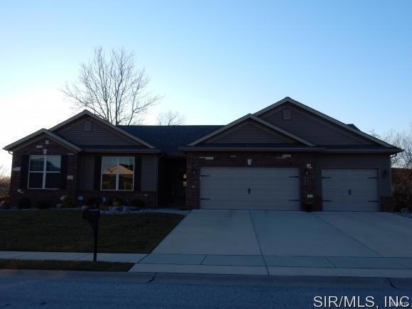 7020 Magona Ct, Maryville, IL 62062 - photo 1