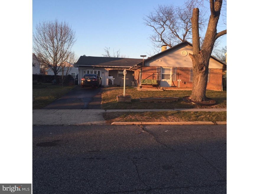 61 Pond Ln, Willingboro, NJ 08046 - photo 1