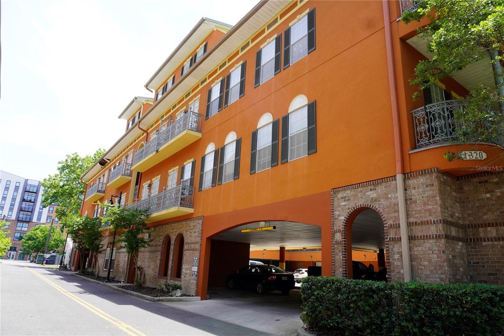 JACKSON SQUARE CONDO - PARKING ENTRANCE