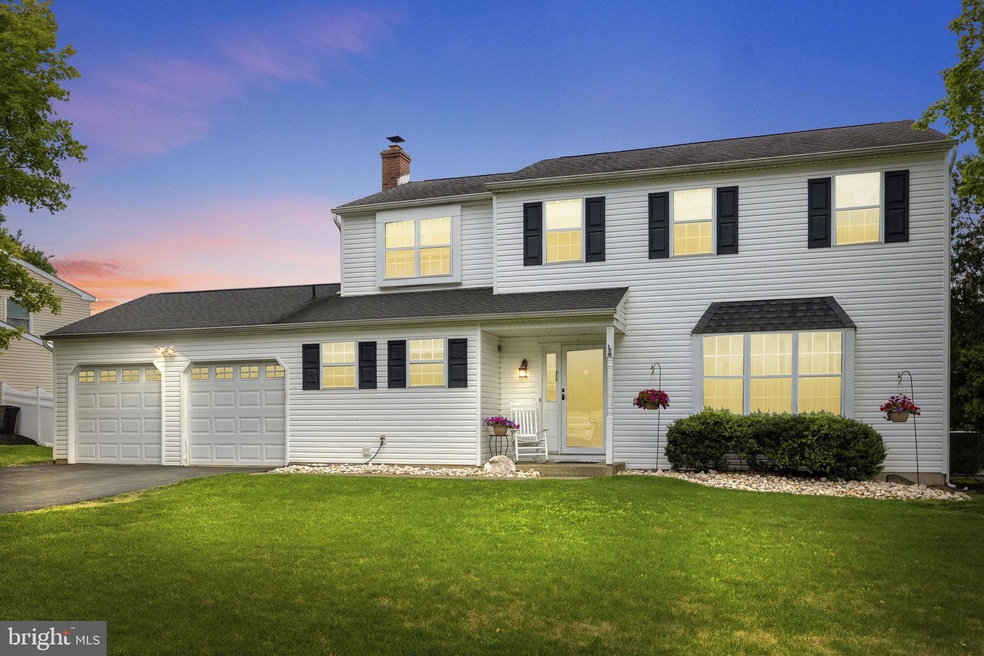 268 Cambridge Dr, Langhorne, PA 19047 - photo 1