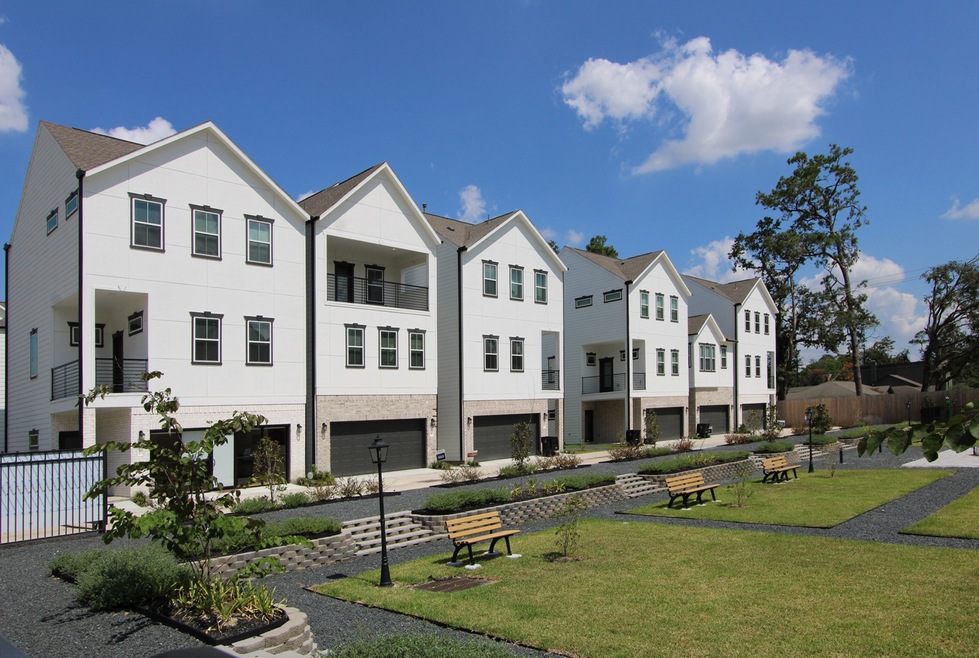 Discover a vibrant, contemporary community with be