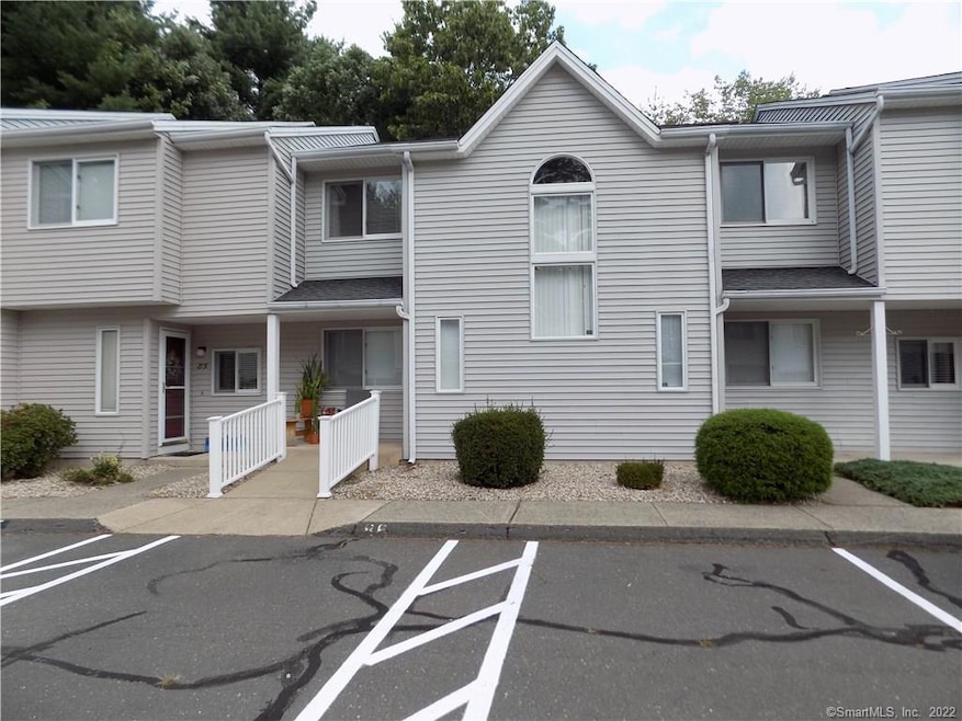 155 Redstone Hill Rd unit 87, Bristol, CT 06010 - photo 1