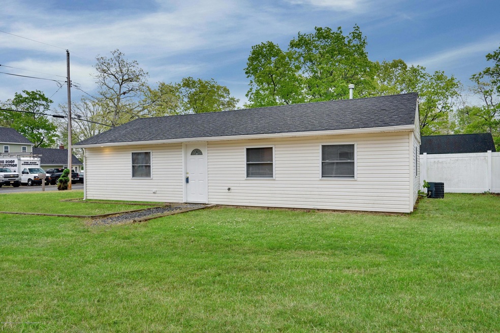 1847 Lakeside Dr S, Forked River, NJ 08731 - photo 1