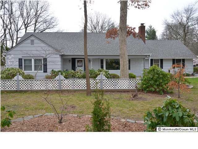 52 Lafayette Mills Rd, Manalapan, NJ 07726 - photo 1