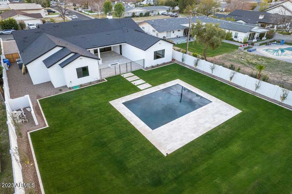 Sold $2,850,000 • Co-Listing Agent