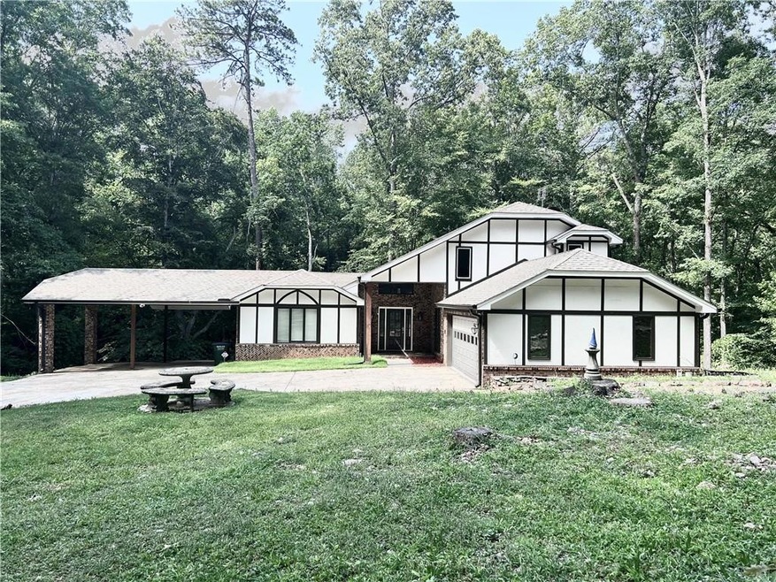 1156 Oleander Dr SW, Lilburn, GA 30047 - photo 1