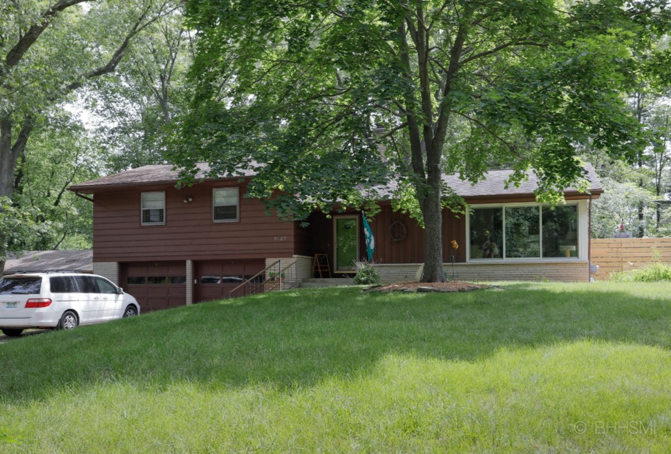 2127 Frederick Ave-101
