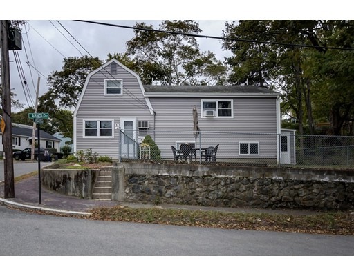 32 Arnold St, Arlington, MA 02476 - photo 1
