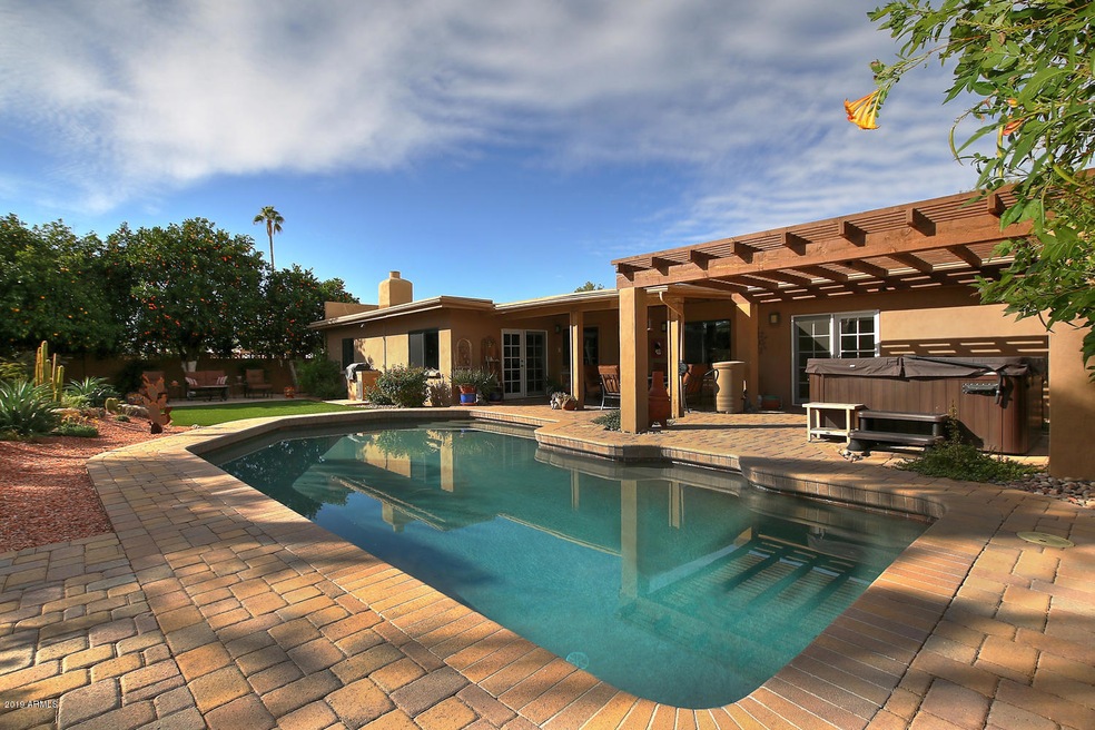 8913 N 80th Way Scottsdale AZ-large-001-