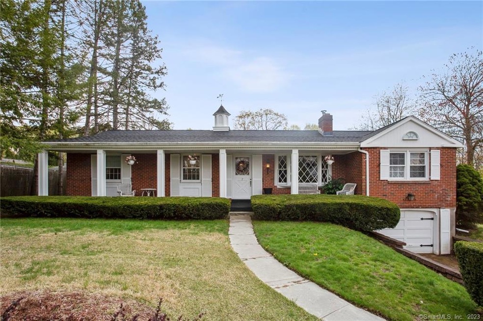 7 Mathewson Ave, Enfield, CT 06082 - photo 1